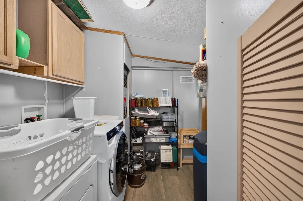 10150 SE Turkey Creek Road Leon KS 67074