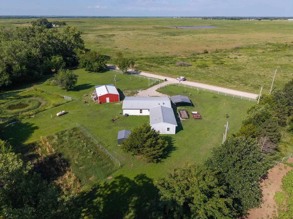 10150 SE Turkey Creek Road Leon KS 67074