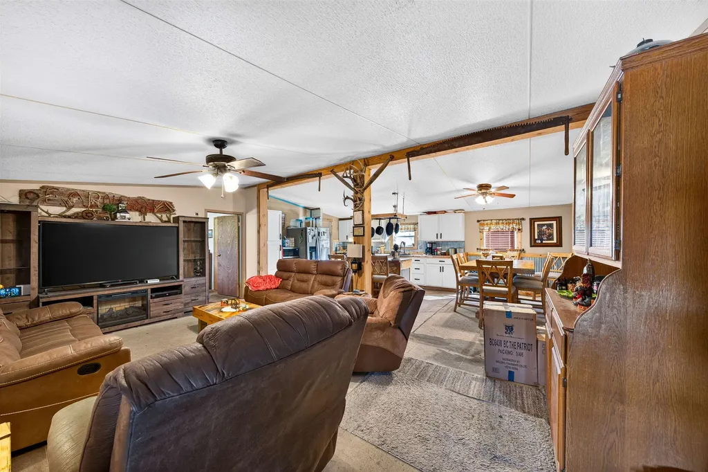 10150 SE Turkey Creek Road Leon KS 67074