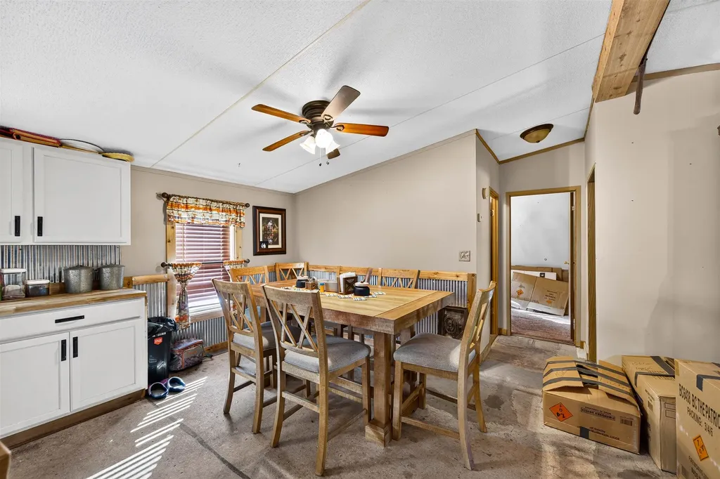 10150 SE Turkey Creek Road Leon KS 67074