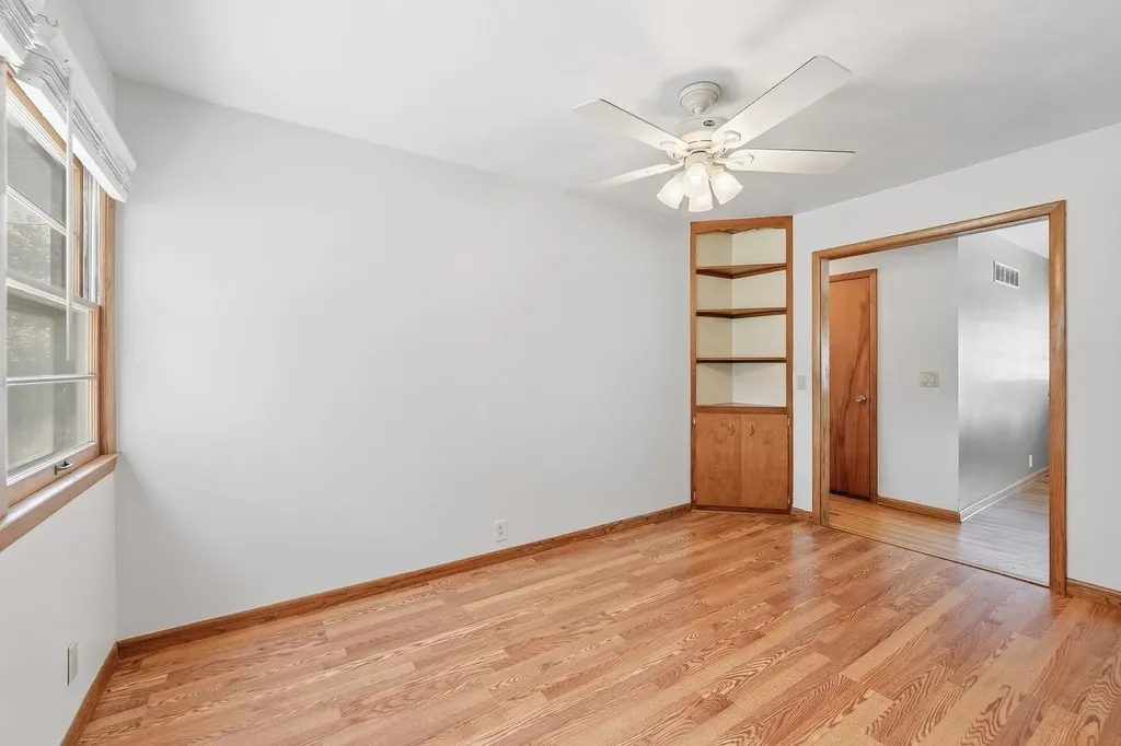 5700 E Perryton Bel Aire KS 67220