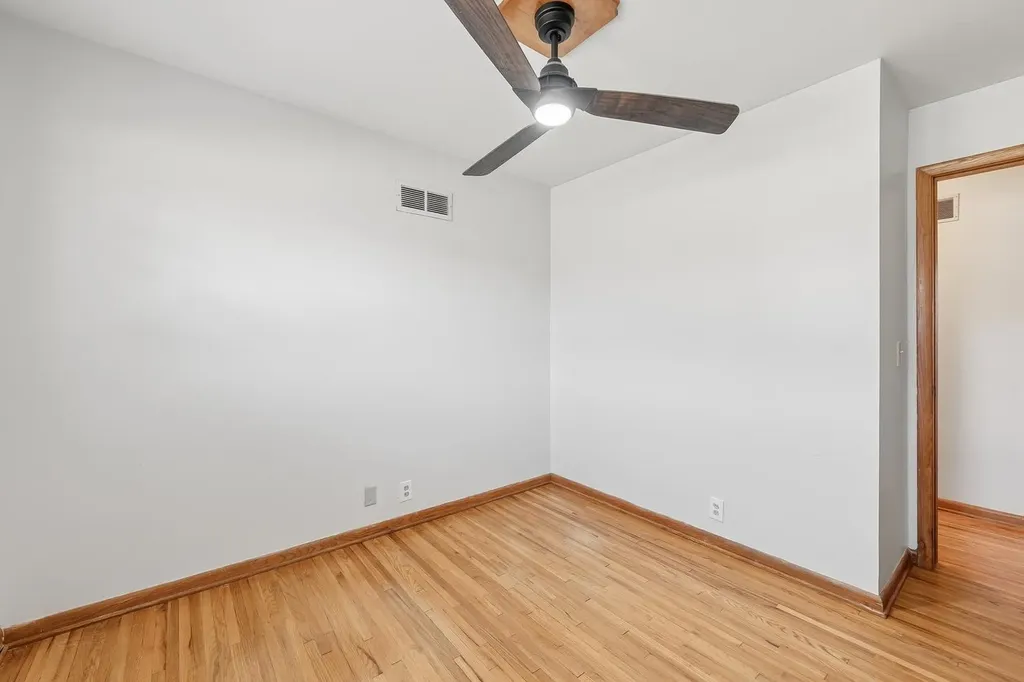 5700 E Perryton Bel Aire KS 67220
