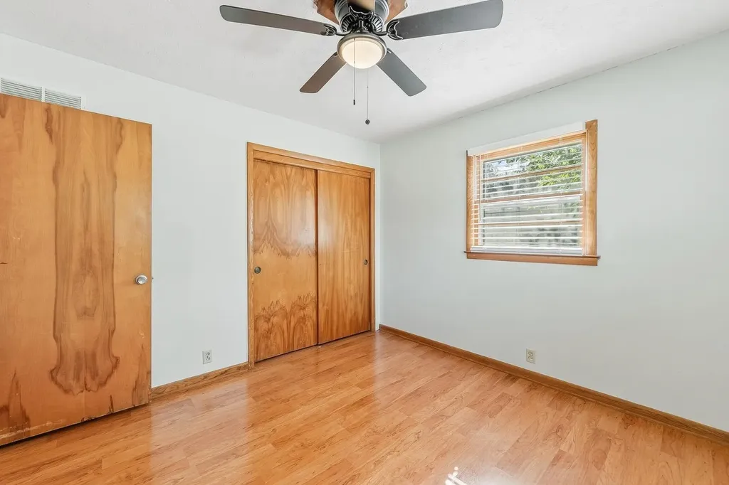 5700 E Perryton Bel Aire KS 67220