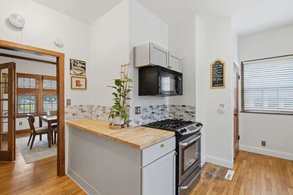 314 E 2nd Street Newton KS 67114