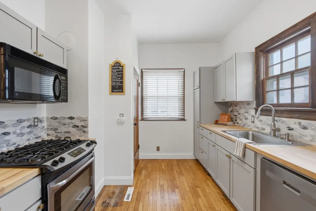 314 E 2nd Street Newton KS 67114