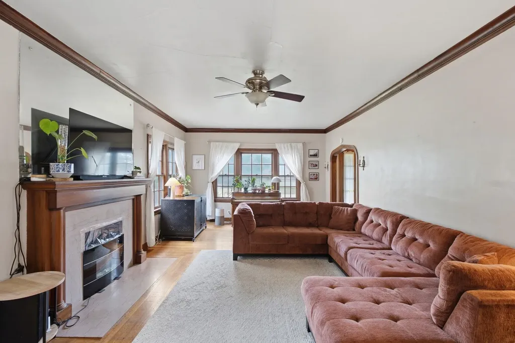 314 E 2nd Street Newton KS 67114