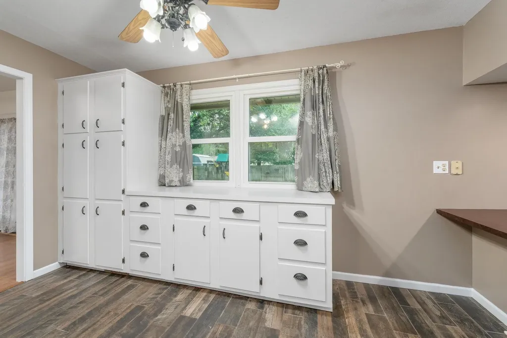 351 S Shefford Wichita KS 67209