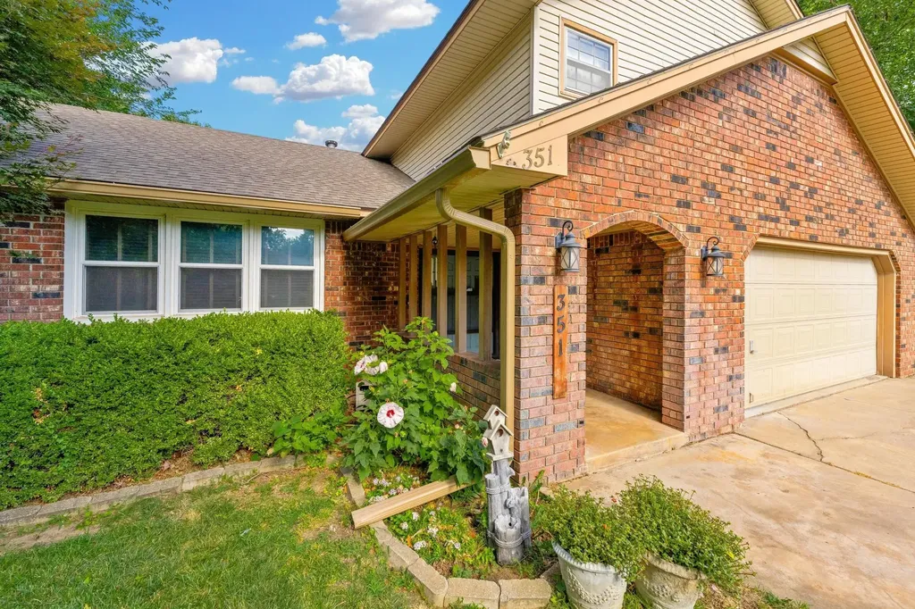 351 S Shefford Wichita KS 67209