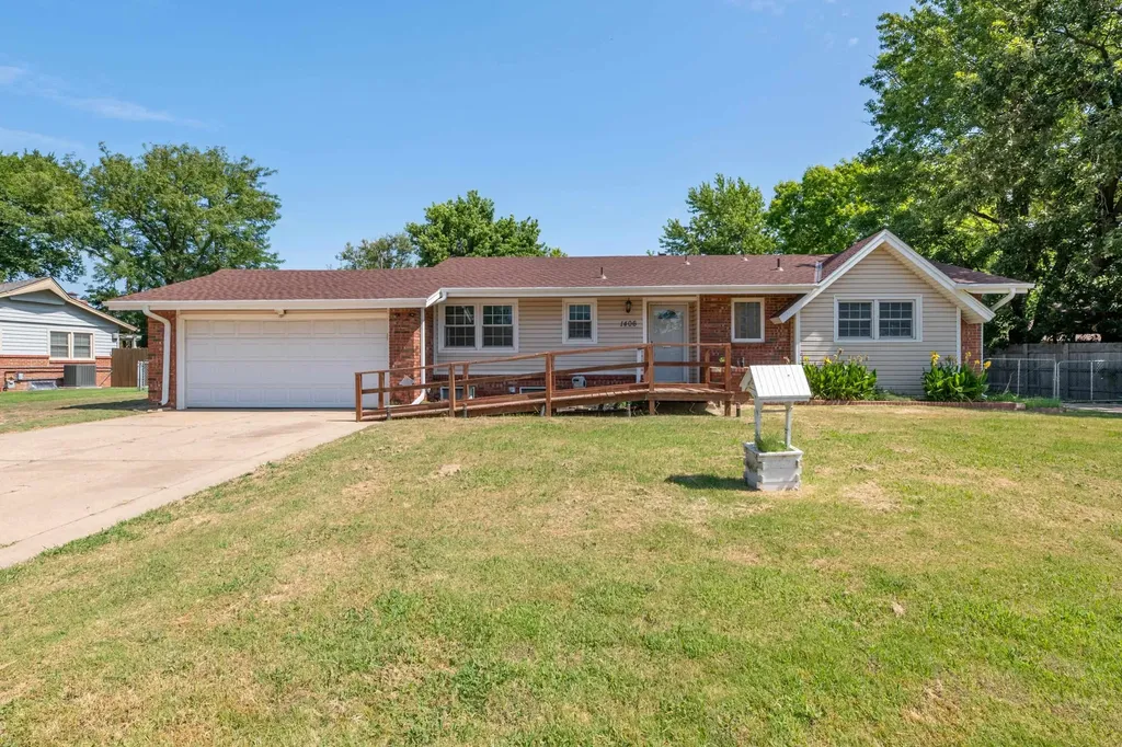 1406 N Lynnhurst Avenue Wichita KS 67212