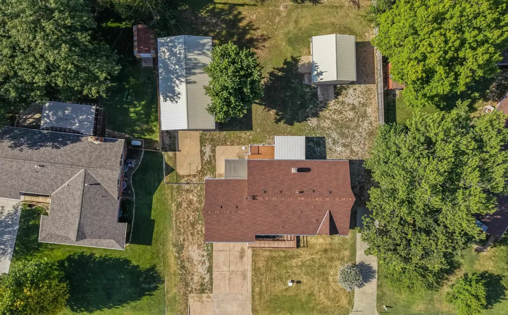 1406 N Lynnhurst Avenue Wichita KS 67212