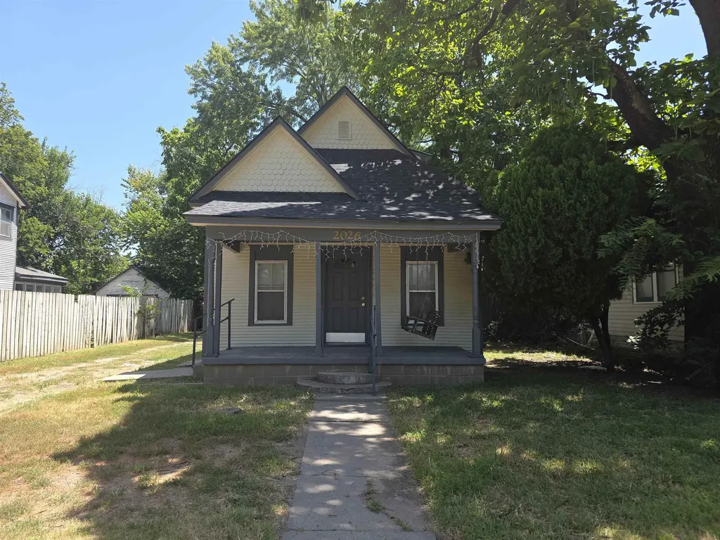 2026 N Arkansas Avenue Wichita KS 67203