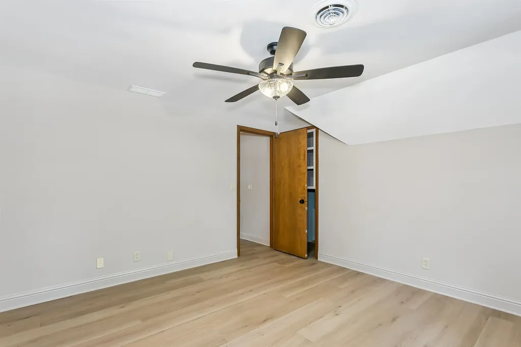 328 N Hampton Wichita KS 67206