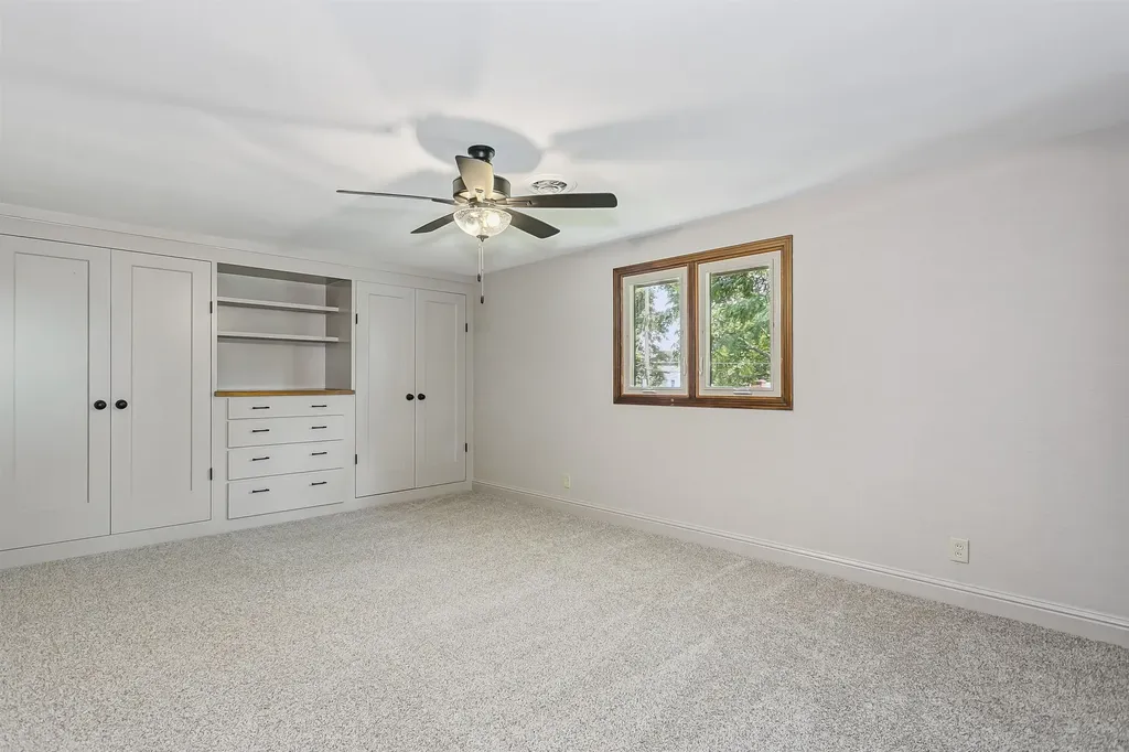 328 N Hampton Wichita KS 67206