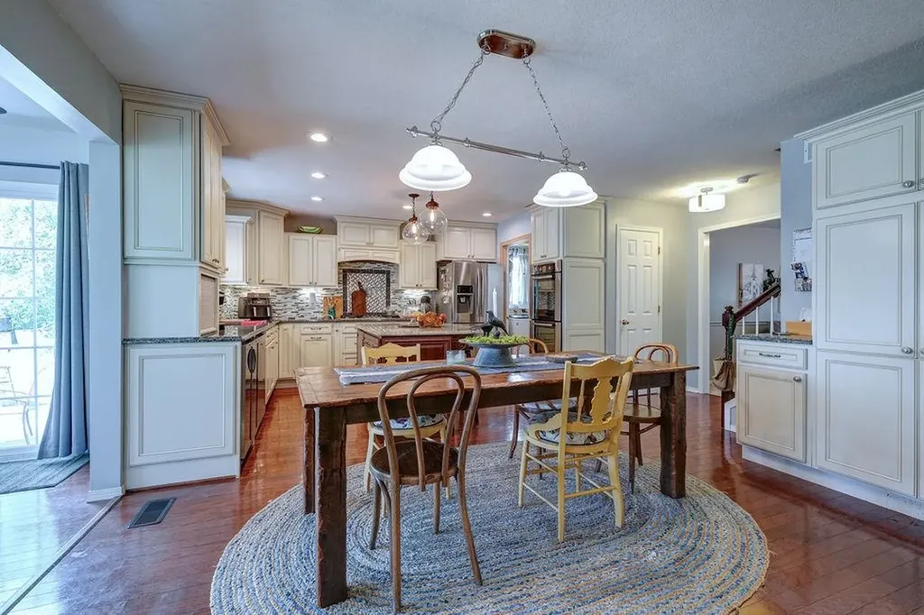 2913 Cabrillo Drive Winfield KS 67156