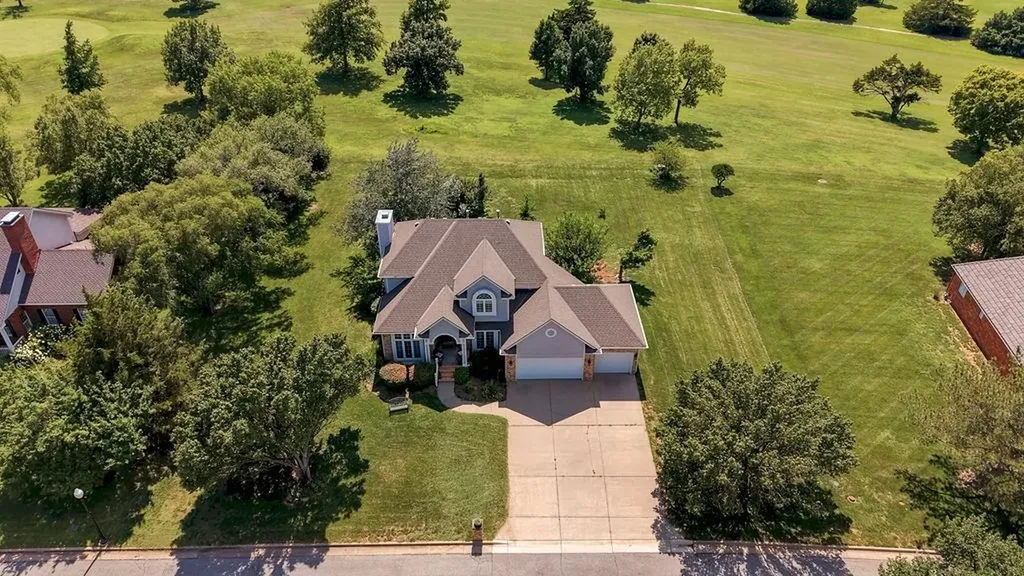 2913 Cabrillo Drive Winfield KS 67156