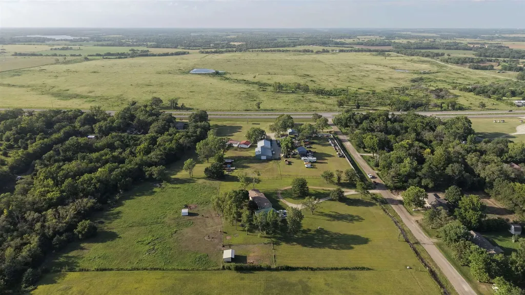 10131 SW Eagle Road Augusta KS 67010-7907