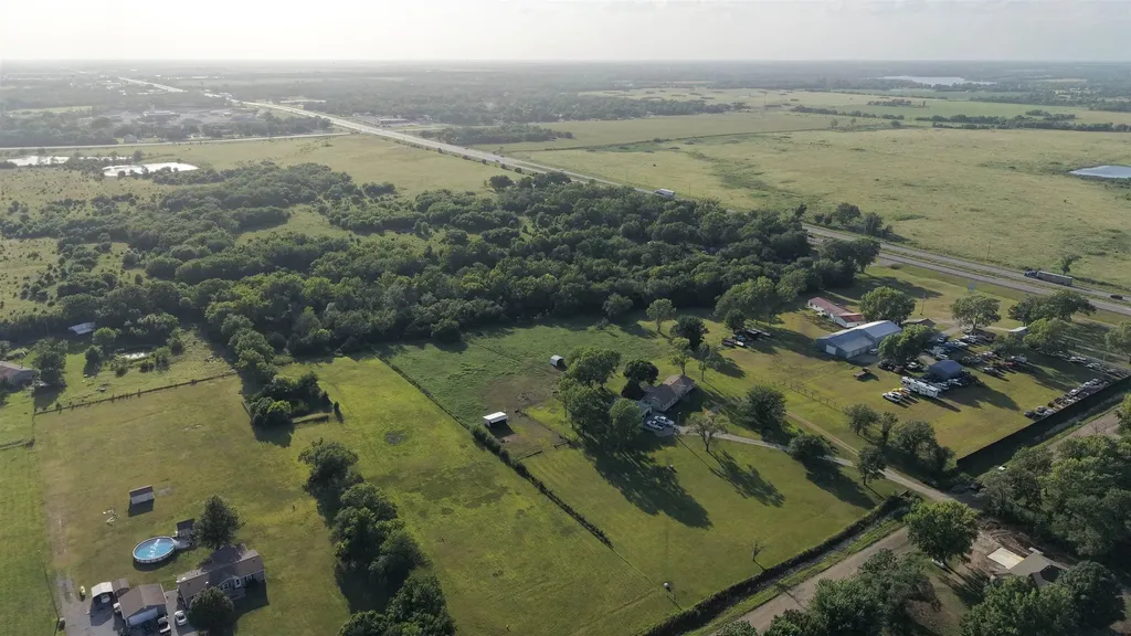 10131 SW Eagle Road Augusta KS 67010-7907