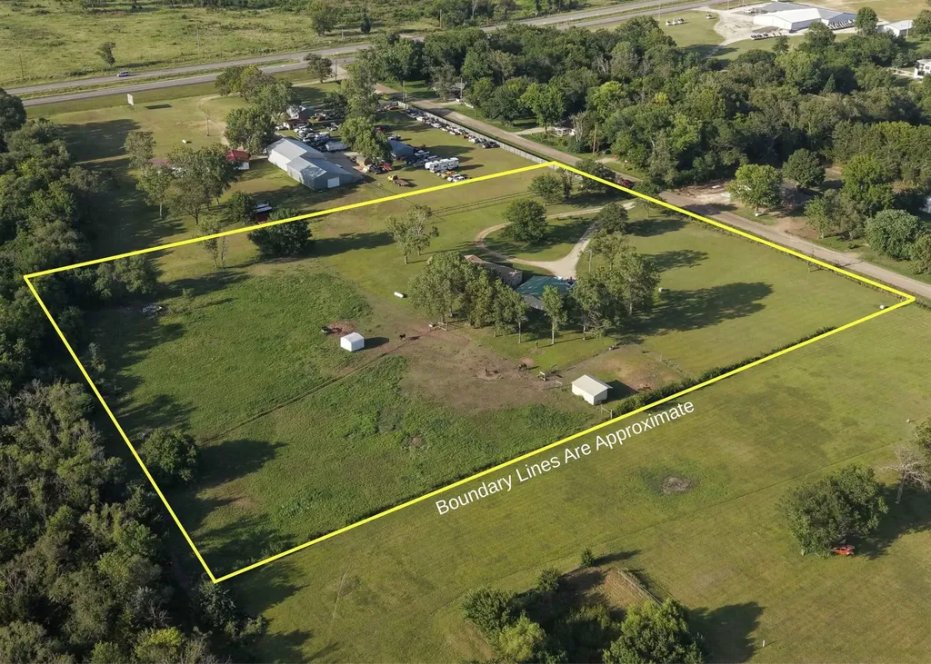 10131 SW Eagle Road Augusta KS 67010-7907