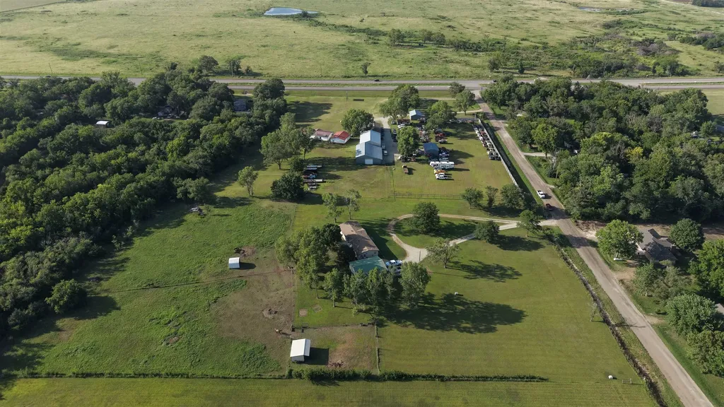10131 SW Eagle Road Augusta KS 67010-7907
