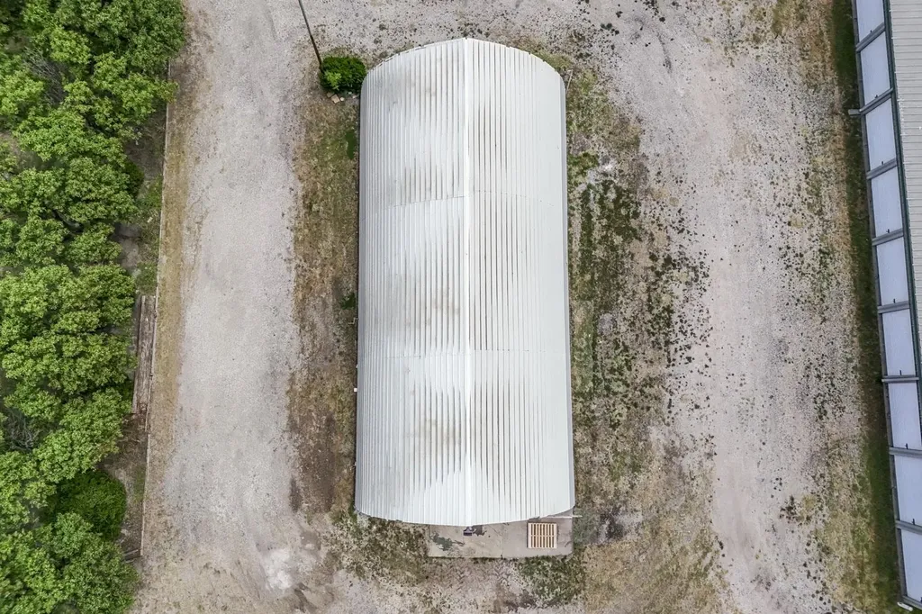 201 W Silknitter Rose Hill KS 67133