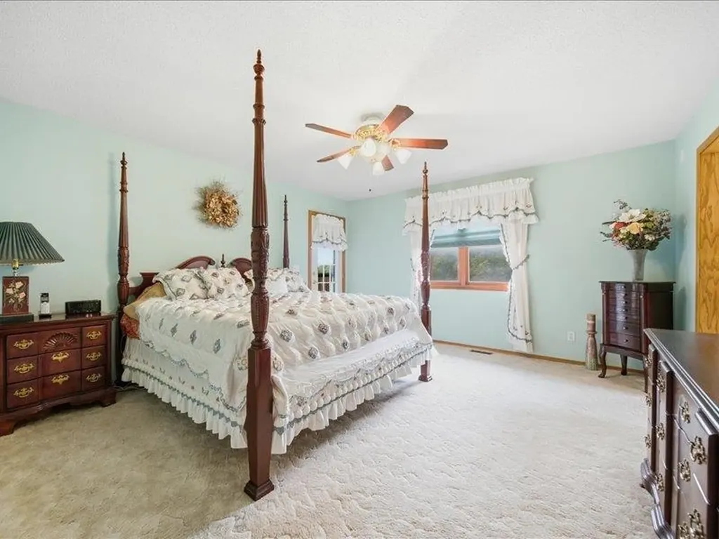 1401 E 93rd Street N Park City KS 67147