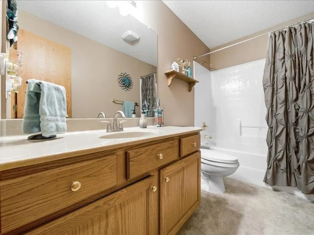 1401 E 93rd Street N Park City KS 67147