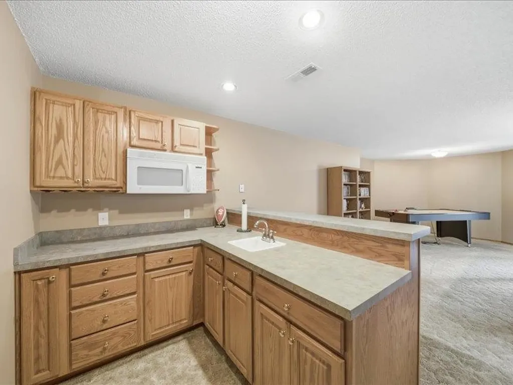 1401 E 93rd Street N Park City KS 67147
