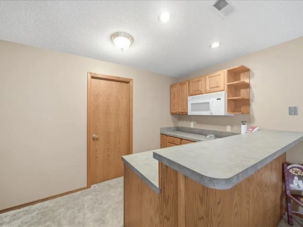 1401 E 93rd Street N Park City KS 67147