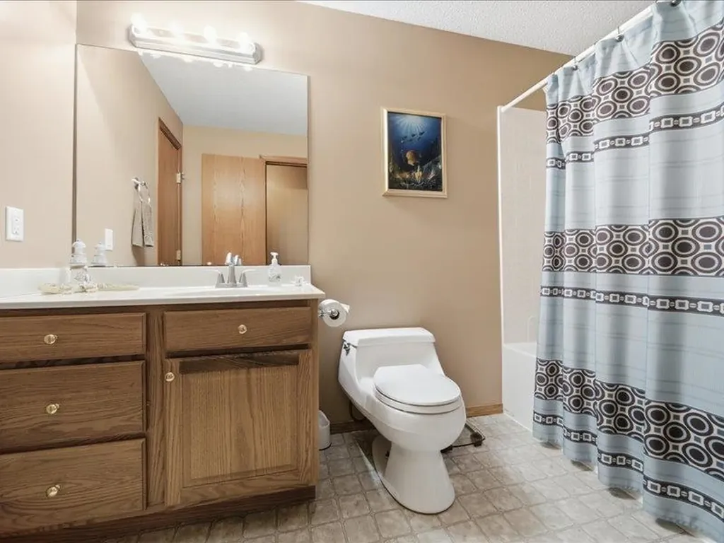 1401 E 93rd Street N Park City KS 67147