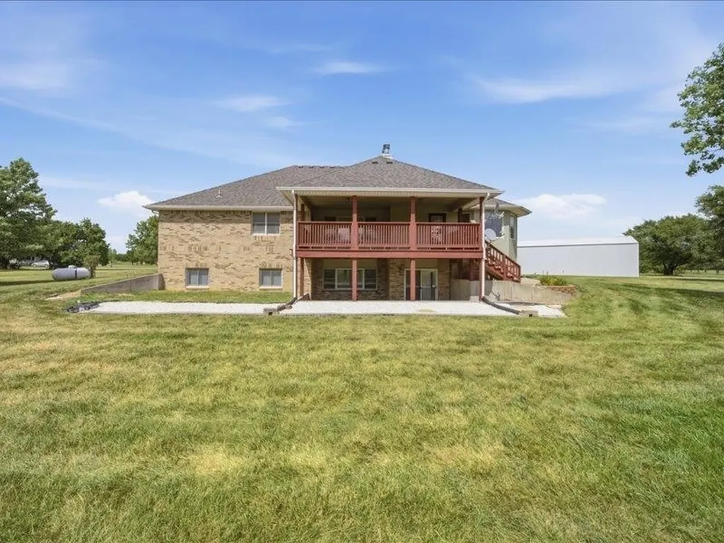 1401 E 93rd Street N Park City KS 67147