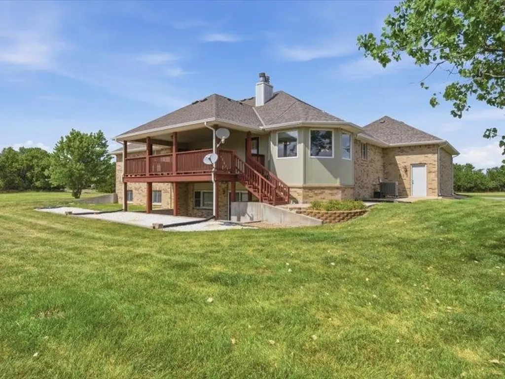 1401 E 93rd Street N Park City KS 67147
