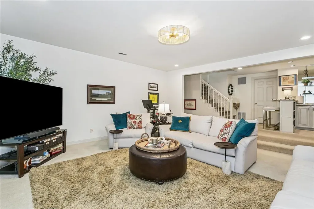 9426 E Woodspring Wichita KS 67226