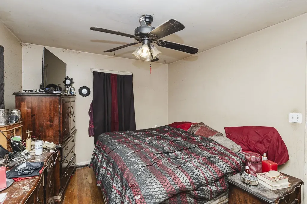 739 S Crestway Wichita KS 67218