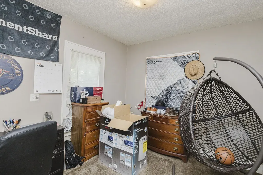 1911 S Saint Francis Wichita KS 67211