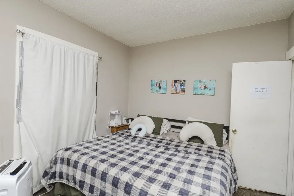 1911 S Saint Francis Wichita KS 67211