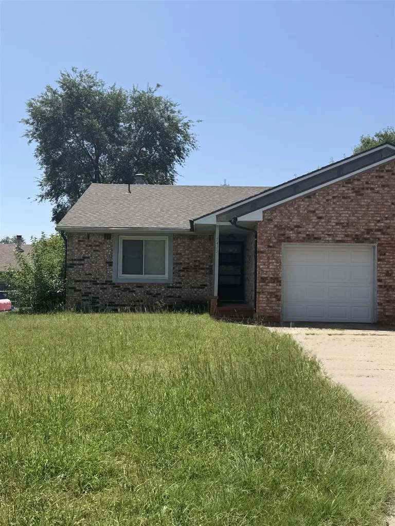 7413 E 18th Street Wichita KS 67206