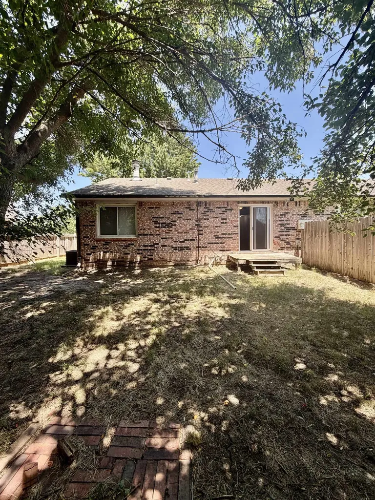 7413 E 18th Street Wichita KS 67206