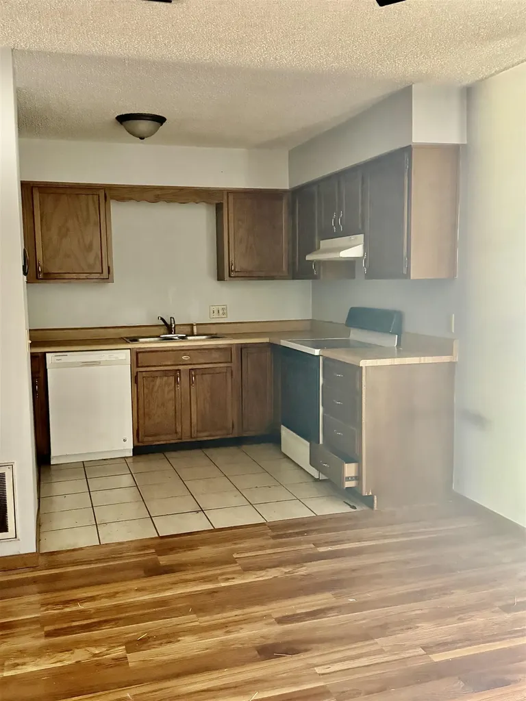 7413 E 18th Street Wichita KS 67206