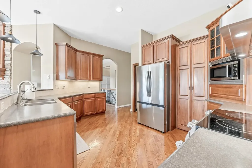 15031 W Shadow Lakes Wichita KS 67223