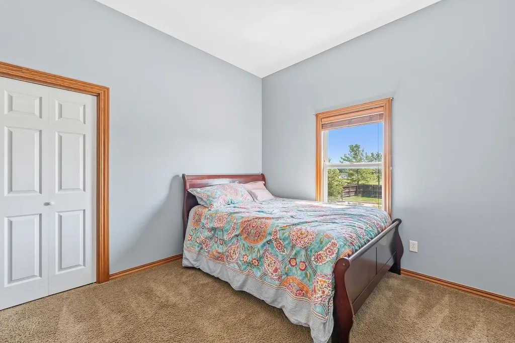 15031 W Shadow Lakes Wichita KS 67223