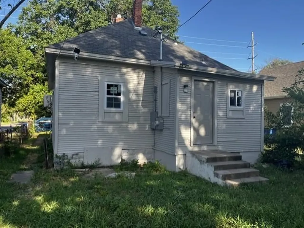 1604 N Saint Francis Wichita KS 67214