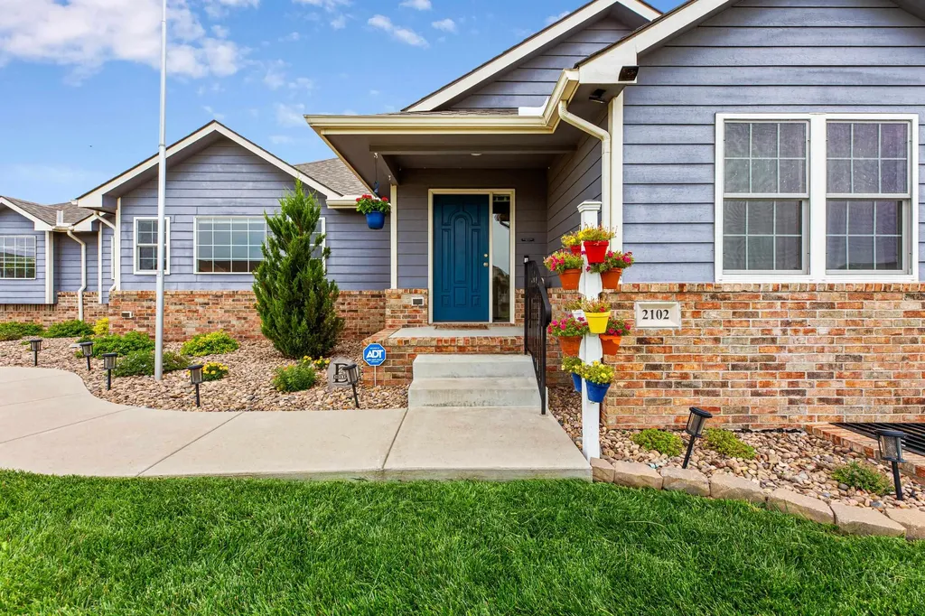 2102 S Cranbrook Street Wichita KS 67207