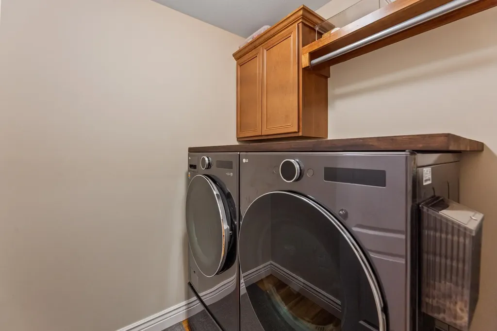 2102 S Cranbrook Street Wichita KS 67207