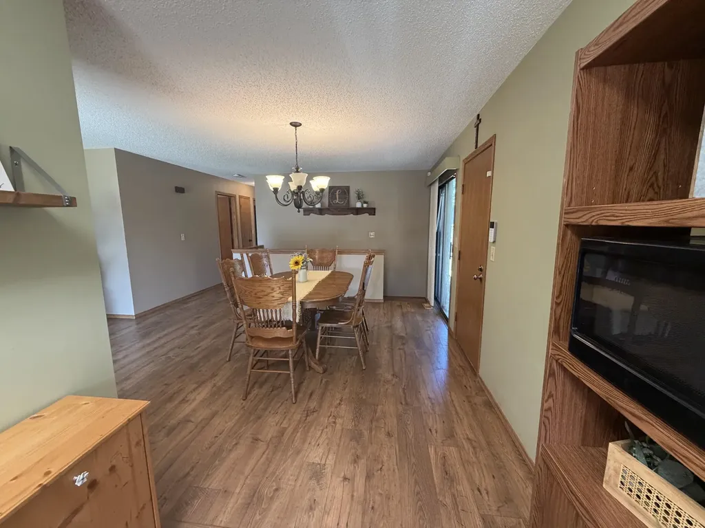 6128 W 38th Court S Wichita KS 67215