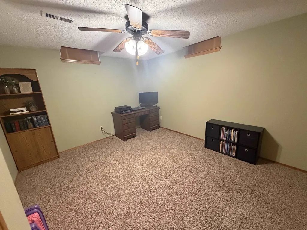 6128 W 38th Court S Wichita KS 67215