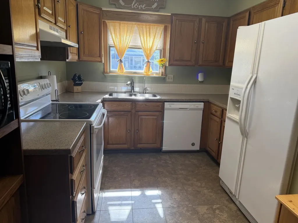 6128 W 38th Court S Wichita KS 67215