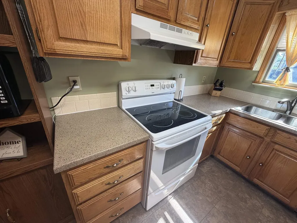 6128 W 38th Court S Wichita KS 67215