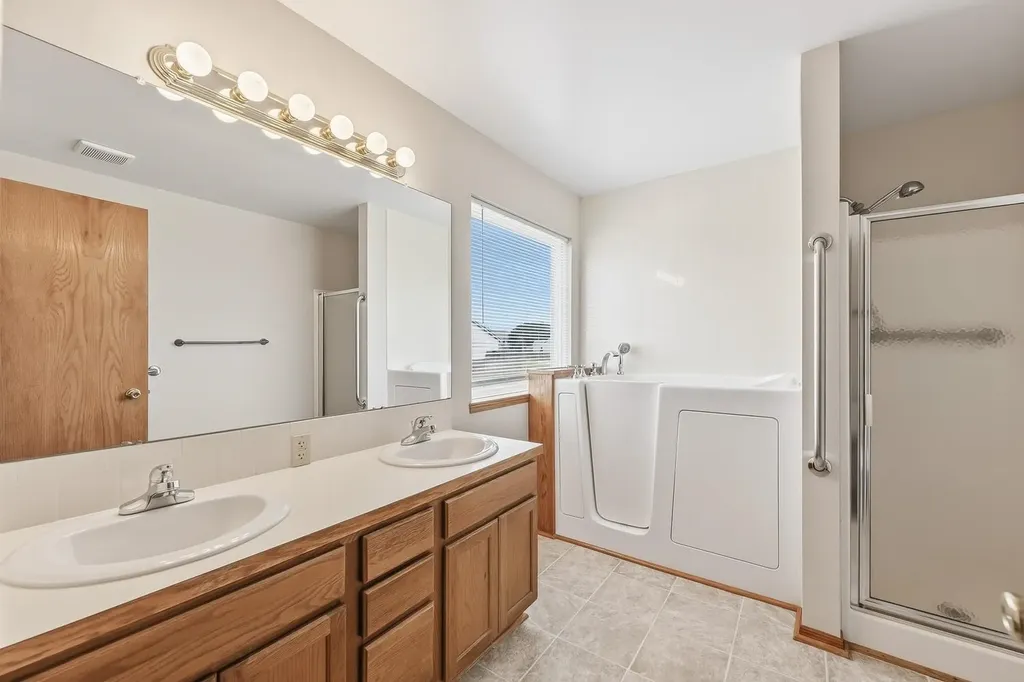 4510 S Doris Court Wichita KS 67215