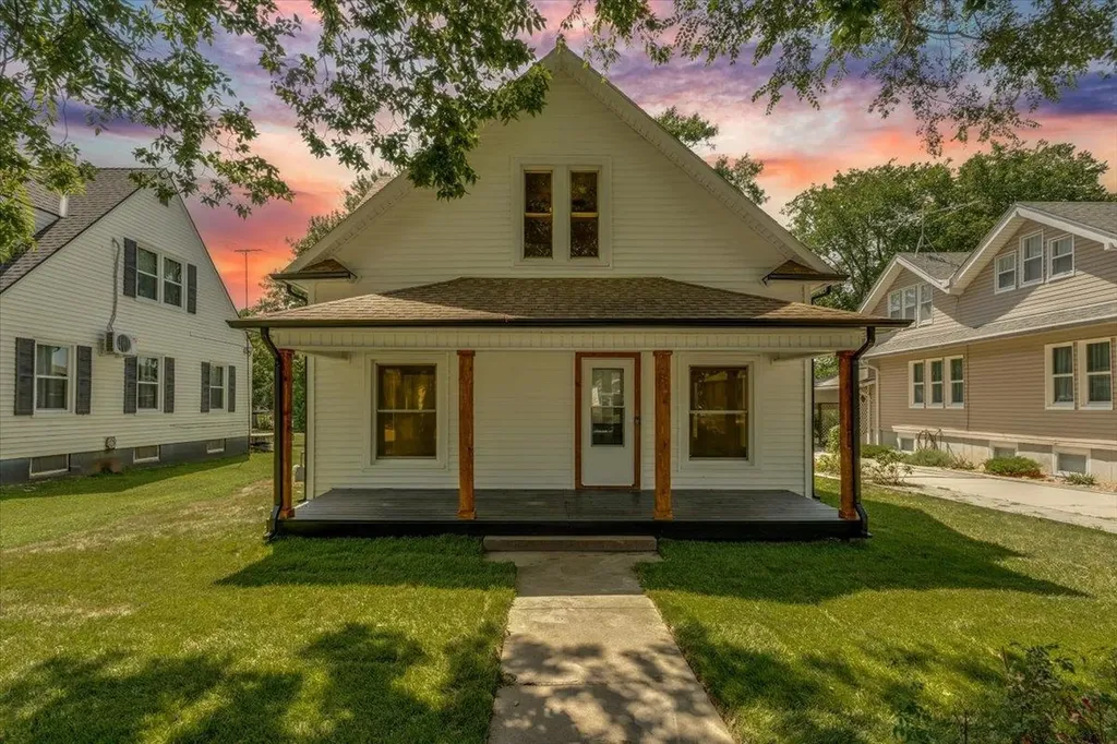 215 N Sturges Street Potwin KS 67123