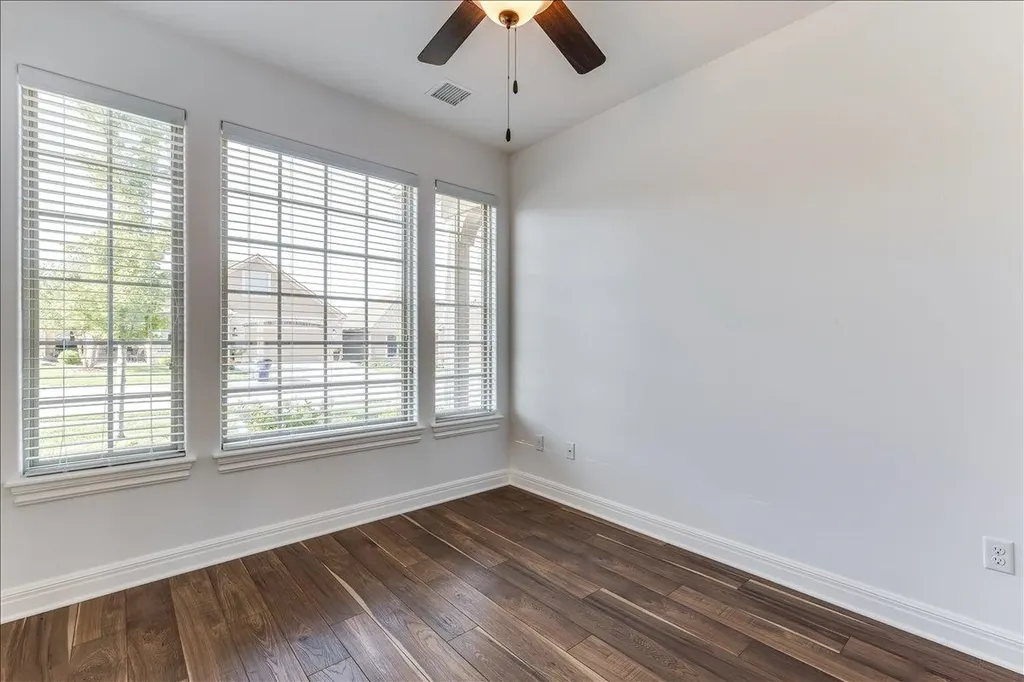 1004 E Cross Creek Place Derby KS 67037